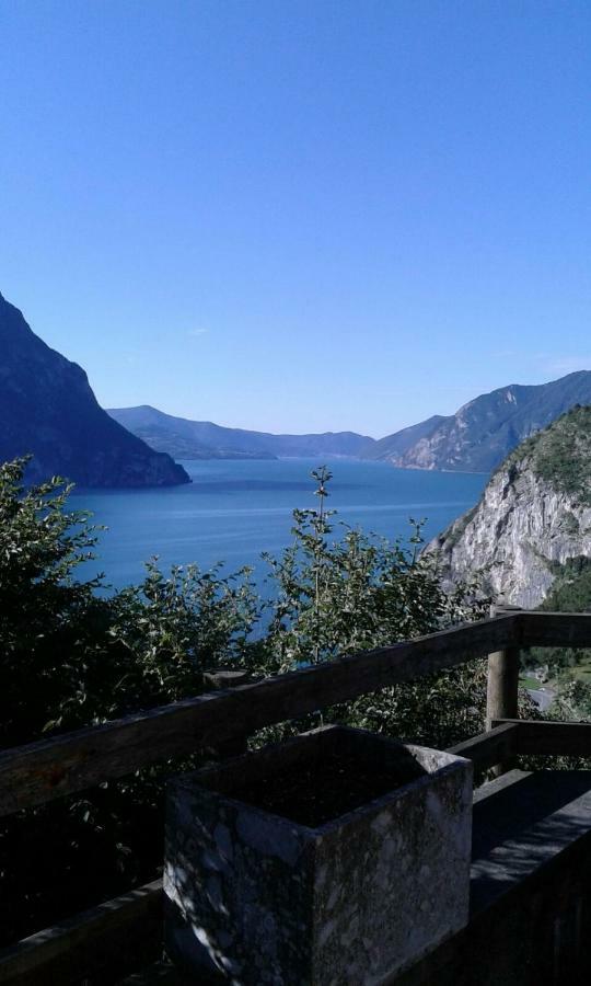 Rocca sul Lago Castro  Exterior foto