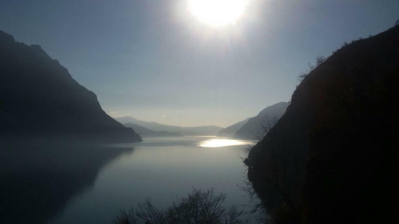 Rocca sul Lago Castro  Exterior foto